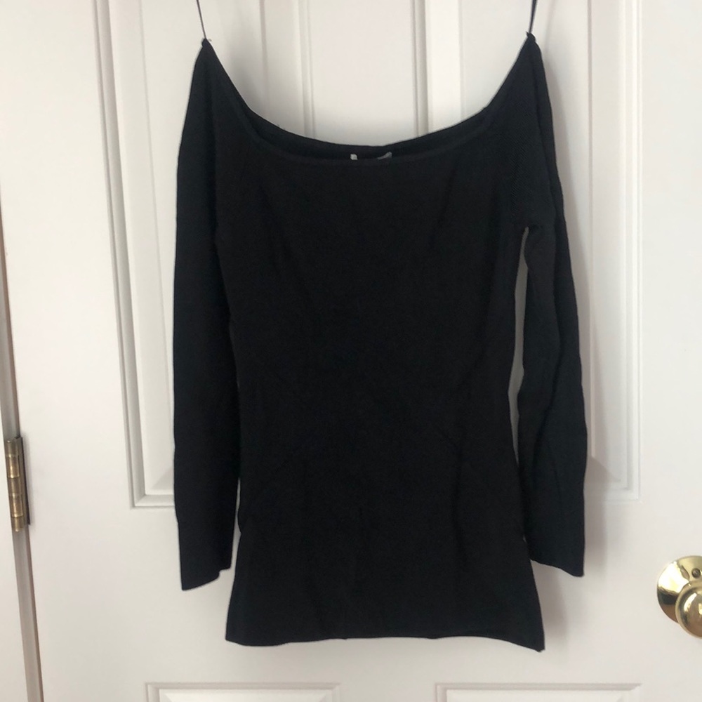 Off the shoulder shirt!